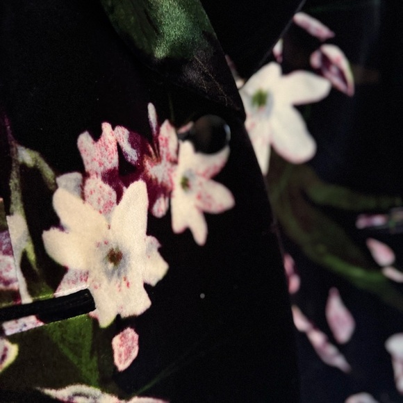 Calvin Klein Floral Black Velvet blazer Jacket - Picture 5 of 9